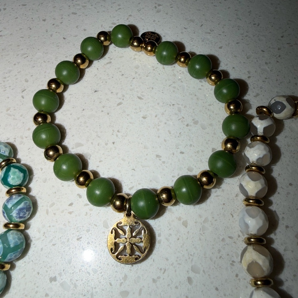 6 Rustic Cuff Stretch Bracelets - image 3